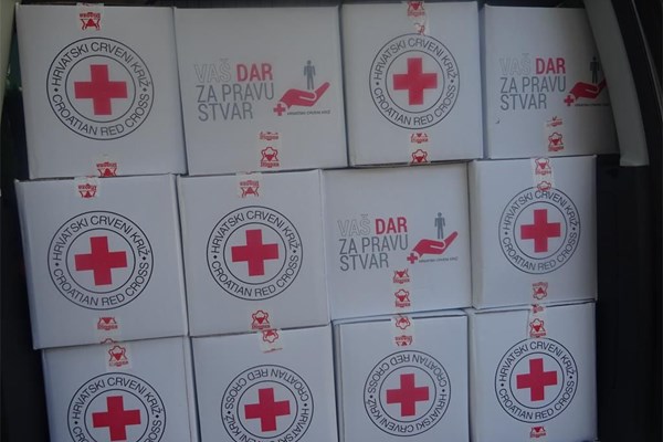 ODCK Topusko: Paketi hrane za 50 socijalno ugroženih obitelji 